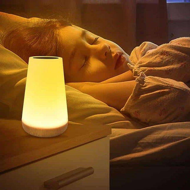 Dotyková noční lampička RGB měnící barvy