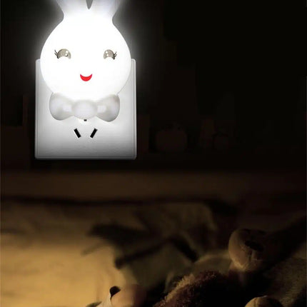 Dětské noční světlo do zásuvky zajíček