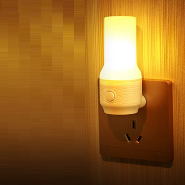 LED noční světlo do zásuvky s vypínačem