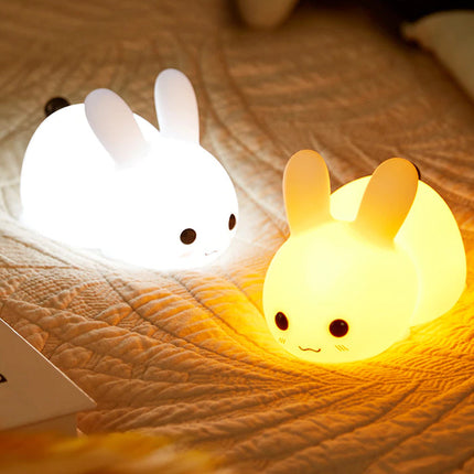 Dotyková silikonová lampička zajíček pro děti