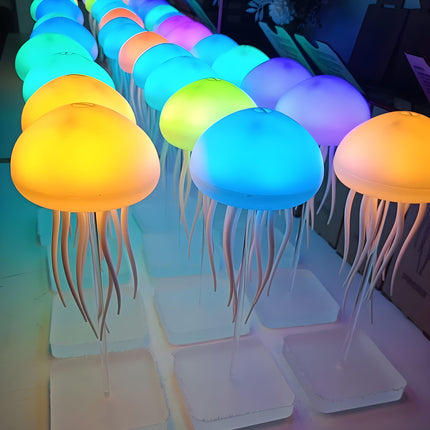 Noční lampička medúza s aktivací zvukem