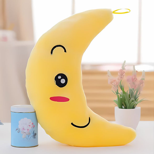 Svítící plyšový polštář ve tvaru měsíce