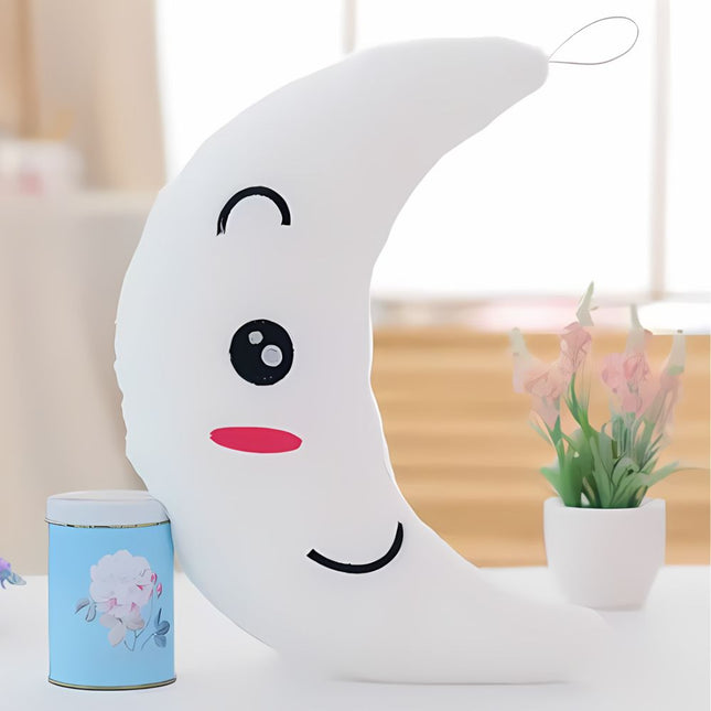 Svítící plyšový polštář ve tvaru měsíce