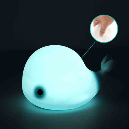 Roztomilé noční světlo velryba pro miminka