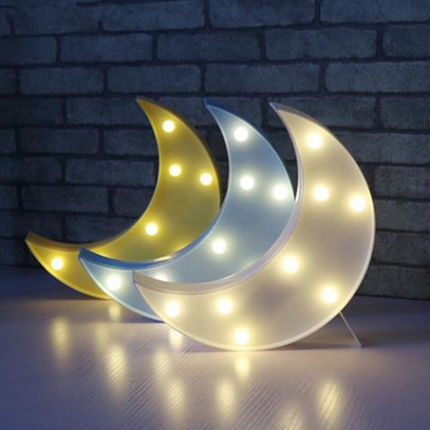 Stolní LED dekorace ve tvaru měsíce