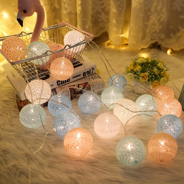 LED světelný řetěz bavlněné koule