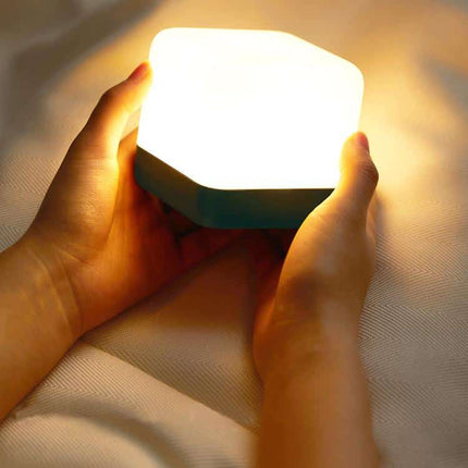 Překlápěcí LED lampa s časovačem a stmíváním