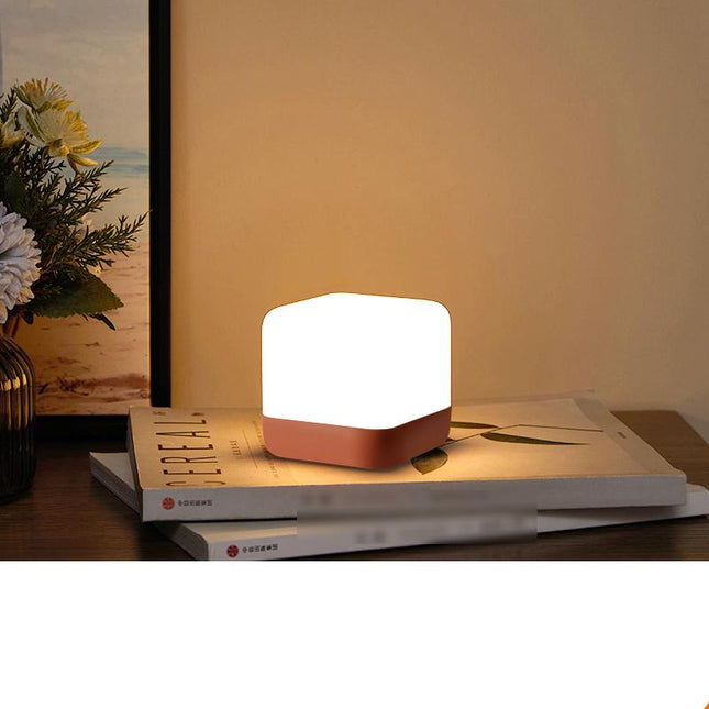 Překlápěcí LED lampa s časovačem a stmíváním