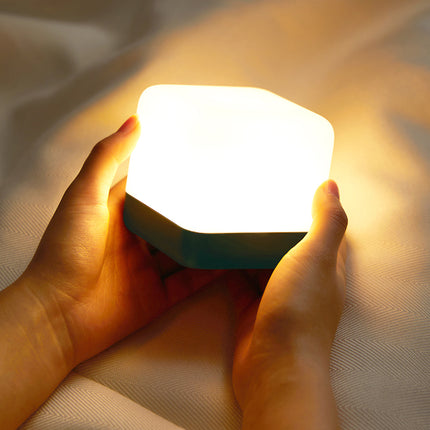 Překlápěcí LED lampa s časovačem a stmíváním