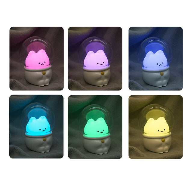 Malá noční lampička zajíček astronaut