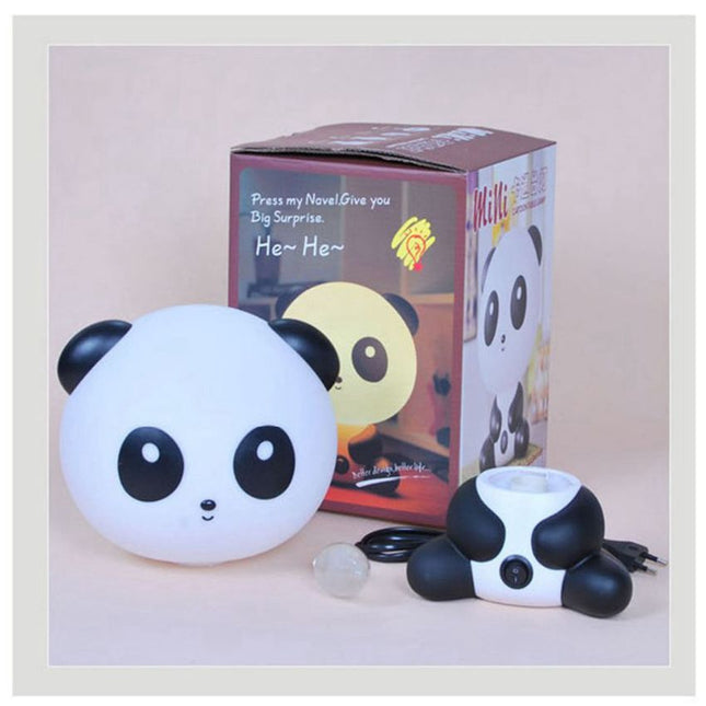 Malá noční lampička panda pro děti