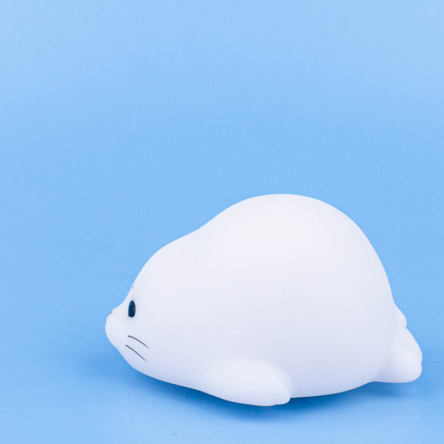 Malá silikonová lampička ve tvaru tuleně