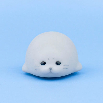 Malá silikonová lampička ve tvaru tuleně