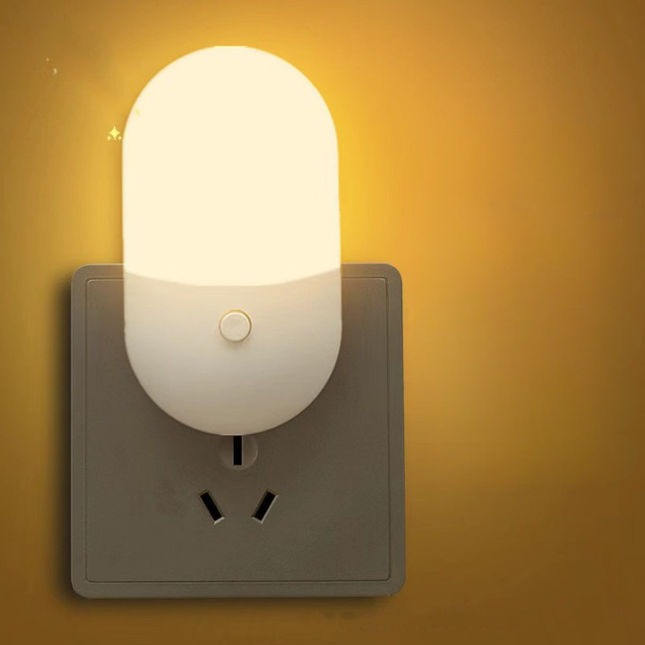 Moderní LED noční světlo do zásuvky