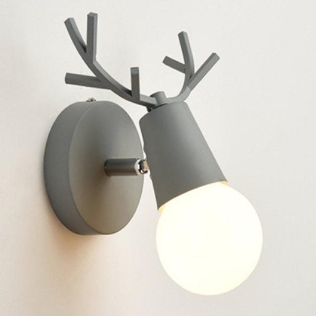 Dětská nástěnná lampa ve tvaru jelena