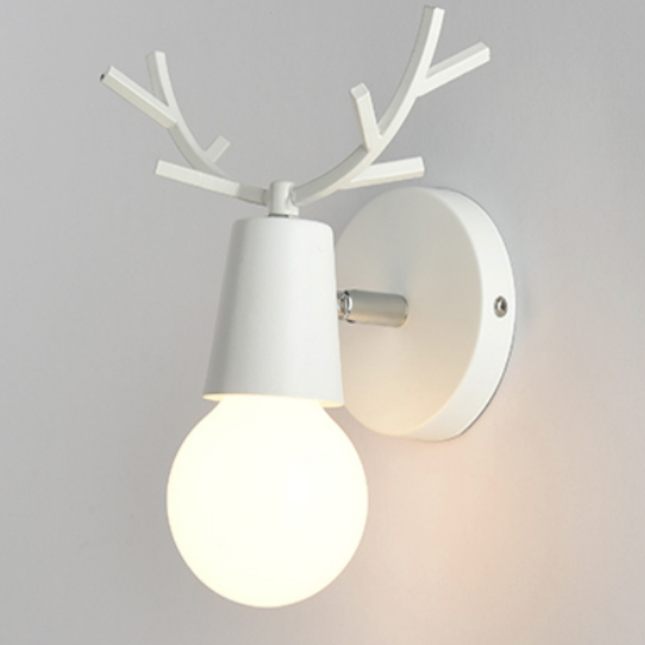 Dětská nástěnná lampa ve tvaru jelena