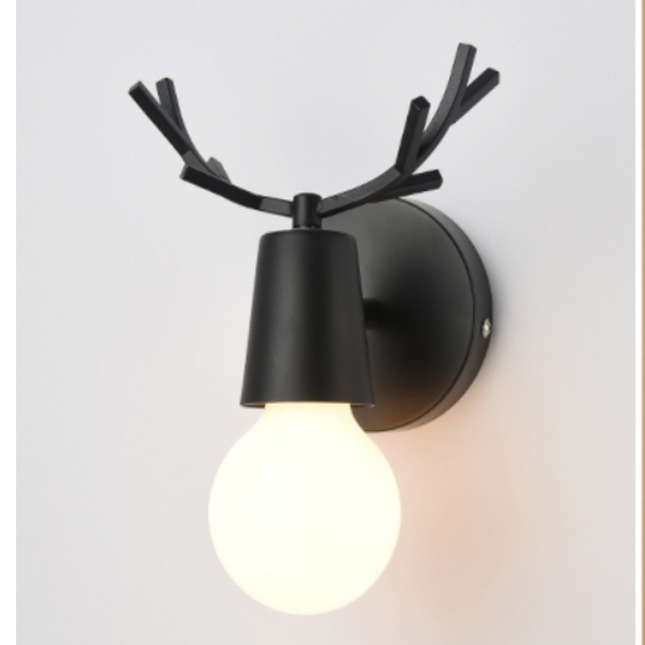Dětská nástěnná lampa ve tvaru jelena