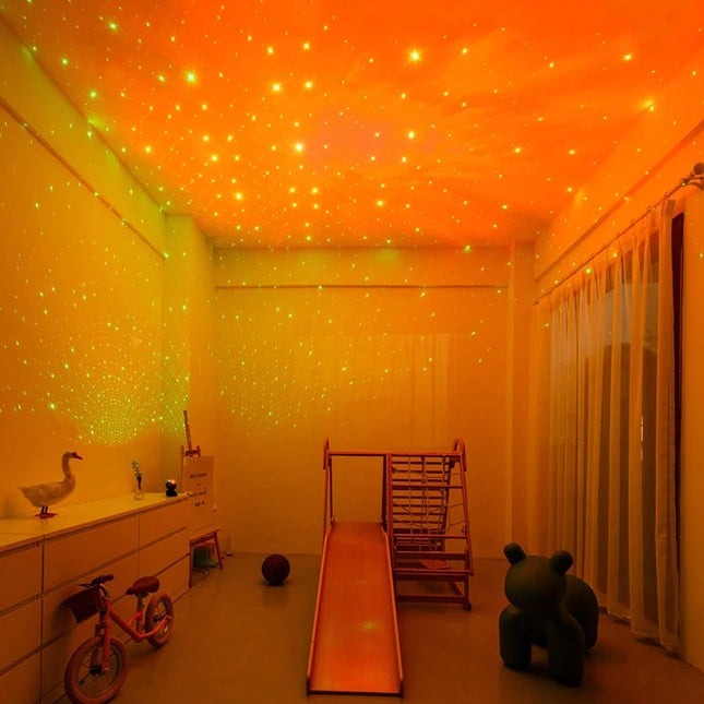 Černý astronaut s hvězdou projektor oblohy