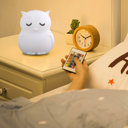 Dobíjecí dětská lampička sova s ovladačem