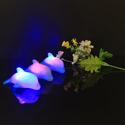 Svítící LED delfín do vany pro děti