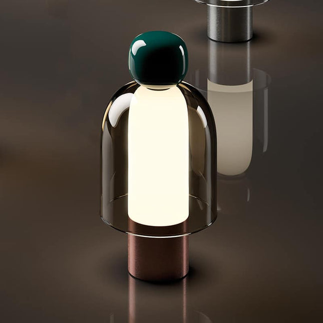 Nabíjecí stolní lampa severský design
