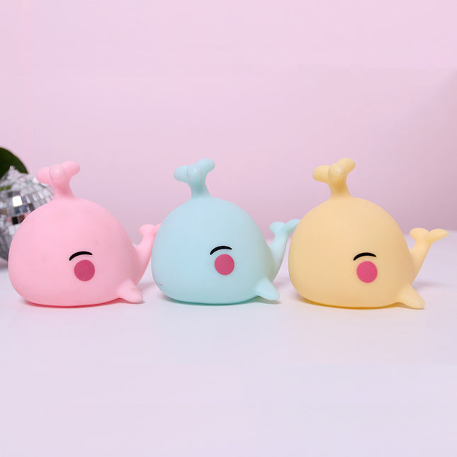 Barevná silikonová lampička velryba pro děti