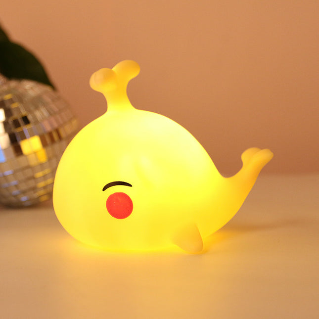 Barevná silikonová lampička velryba pro děti