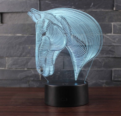 3D iluzivní lampa ve tvaru hlavy koně