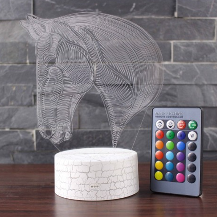3D iluzivní lampa ve tvaru hlavy koně