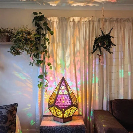 Dřevěná boho LED lampa s projekcí