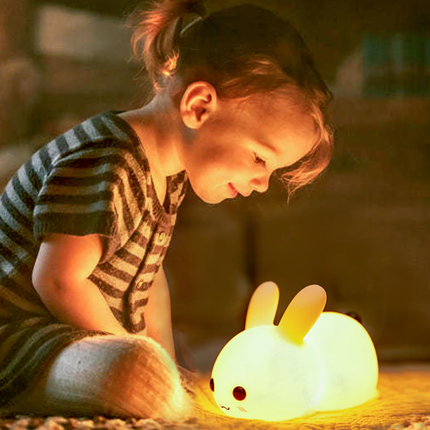 Dotyková silikonová lampička zajíček pro děti