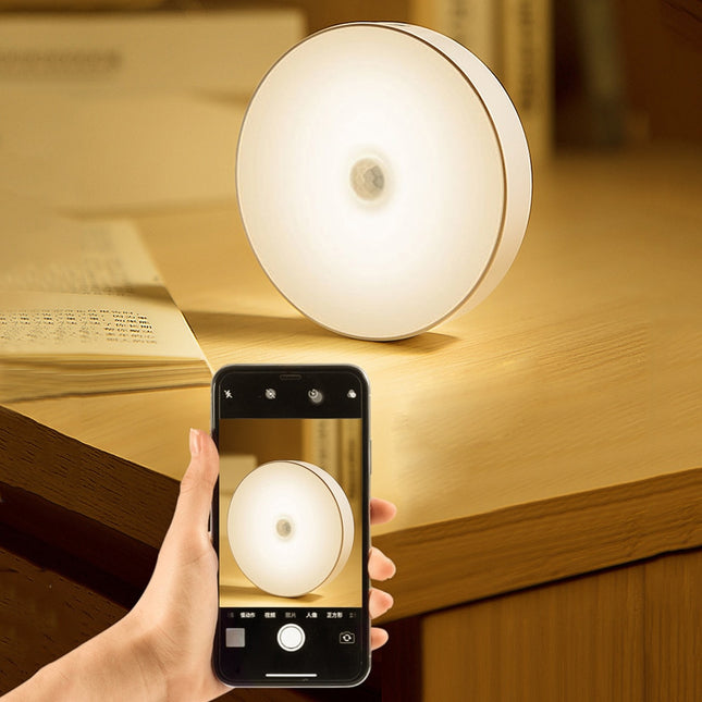 LED noční světlo s pohybovým senzorem