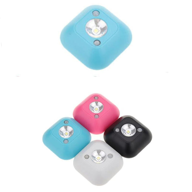 Bezdrátové LED noční světlo s čidlem pohybu