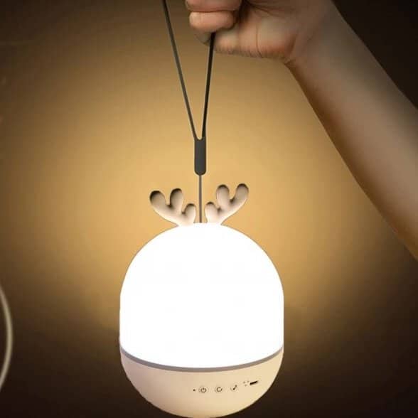 Dětská lampička jelen s pohyblivou projekcí