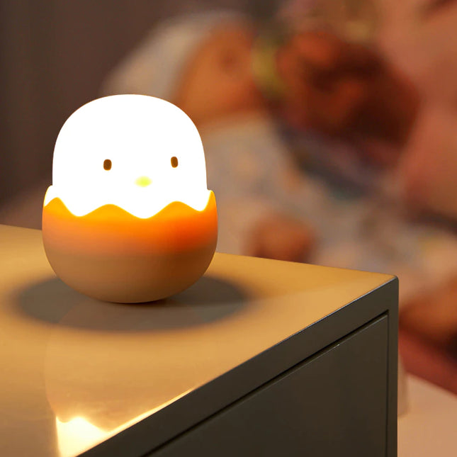 Silikonová lampička kuřátko pro děti