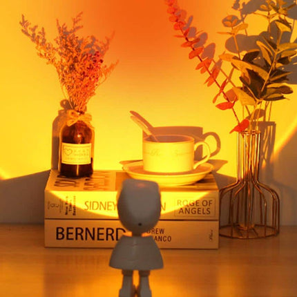 Projektor západu slunce ve tvaru astronauta