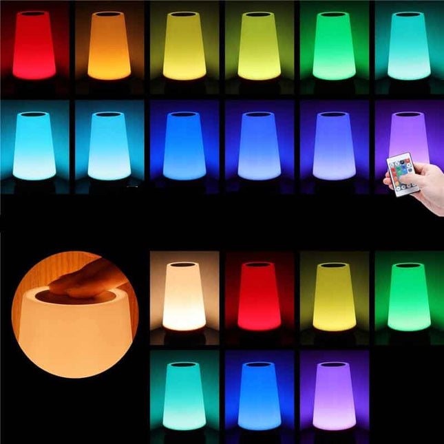 Dotyková stmívatelná noční LED lampička